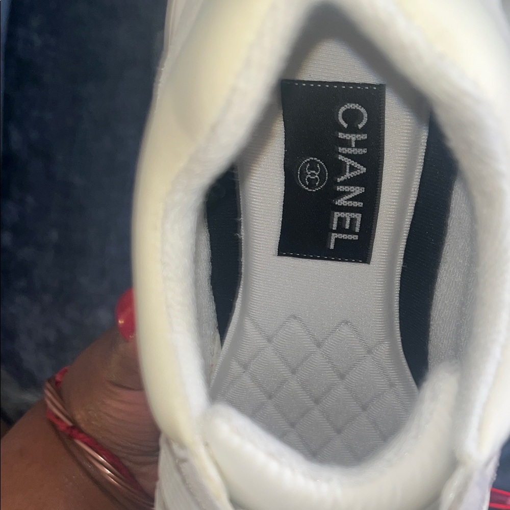 Chanel Women's Beige and White Sneakers - Picture 6 of 7